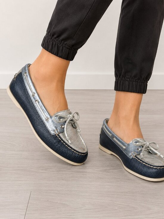 Sperry Shoes - Sperry Top-Sider Blue Silver Metallic Leather Boat Shoes Women’s Size 8M